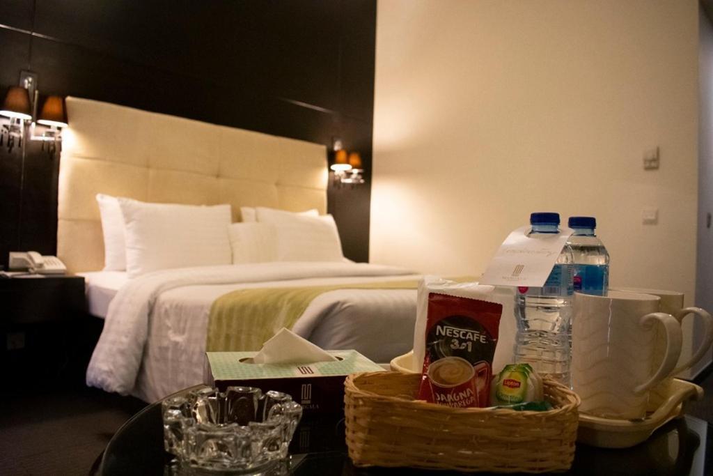 Hotel Margala Islamabad Buitenkant foto
